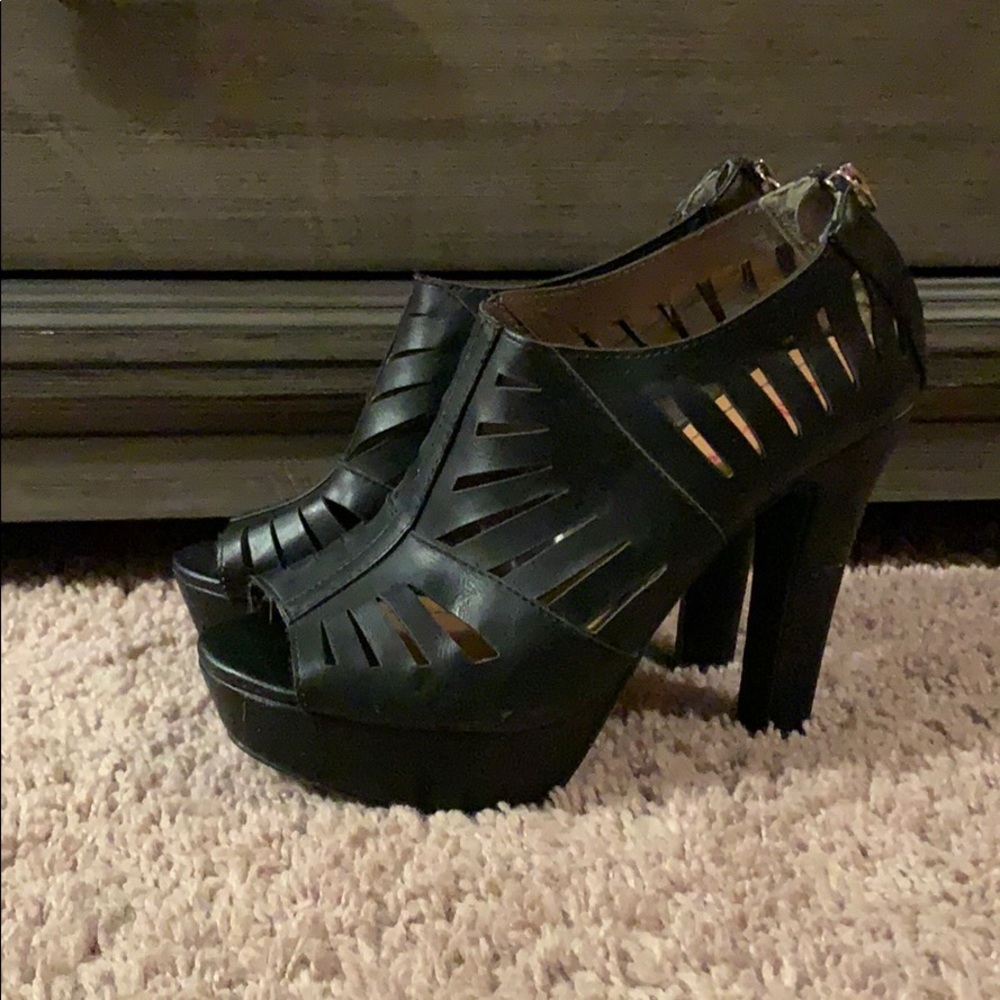 Black heels